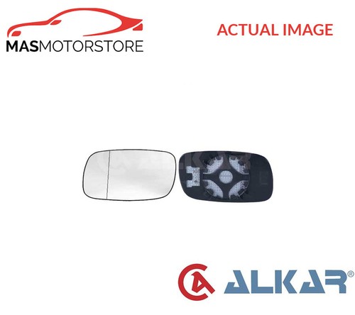 Rear view mirror - view,